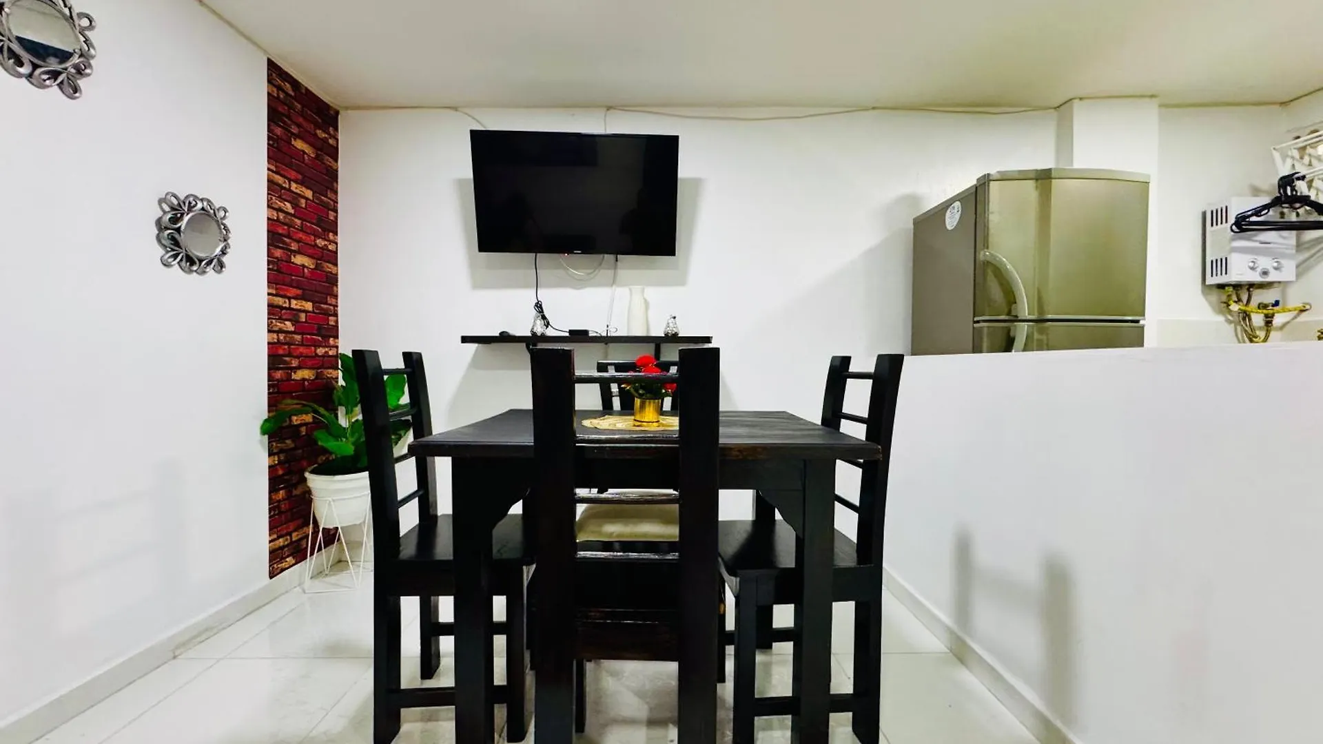Apartamento !Increible Terraza Panoramica, Wifi 100Mb, Cocina & Lavadora! Edificio Victory Medellín