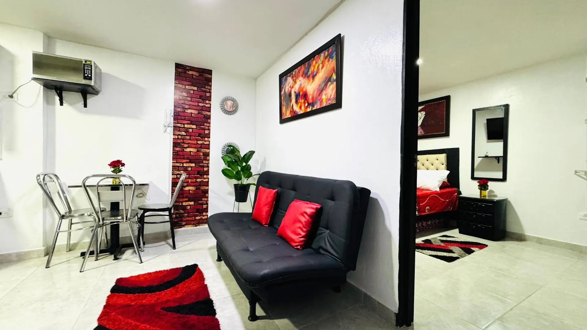 Apartamento !Increible Terraza Panoramica, Wifi 100Mb, Cocina & Lavadora! Edificio Victory Medellín