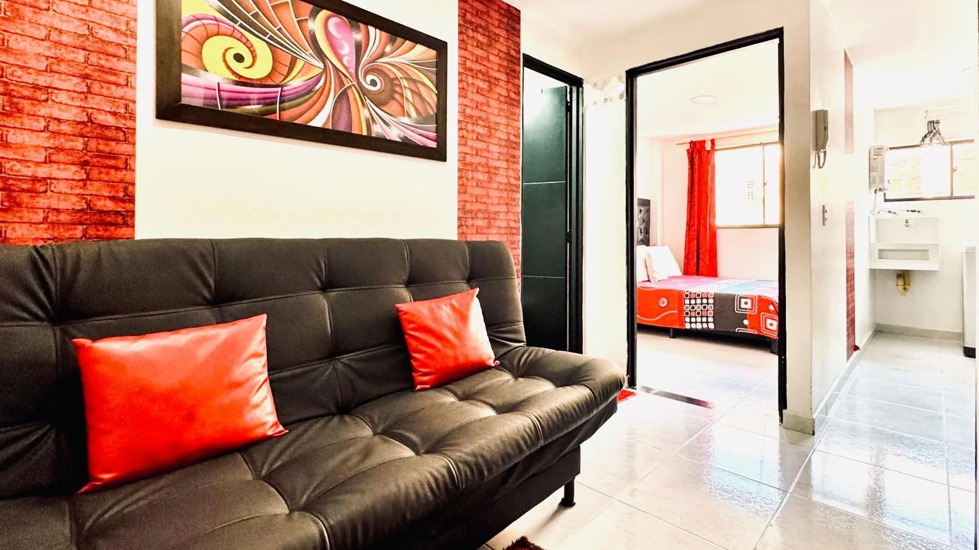 Apartamento !Increible Terraza Panoramica, Wifi 100Mb, Cocina & Lavadora! Edificio Victory Medellín