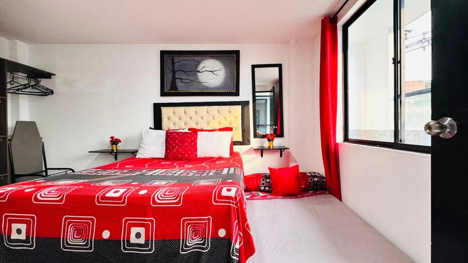 !Increible Terraza Panoramica, Wifi 100Mb, Cocina & Lavadora! Edificio Victory Medellin 아파트