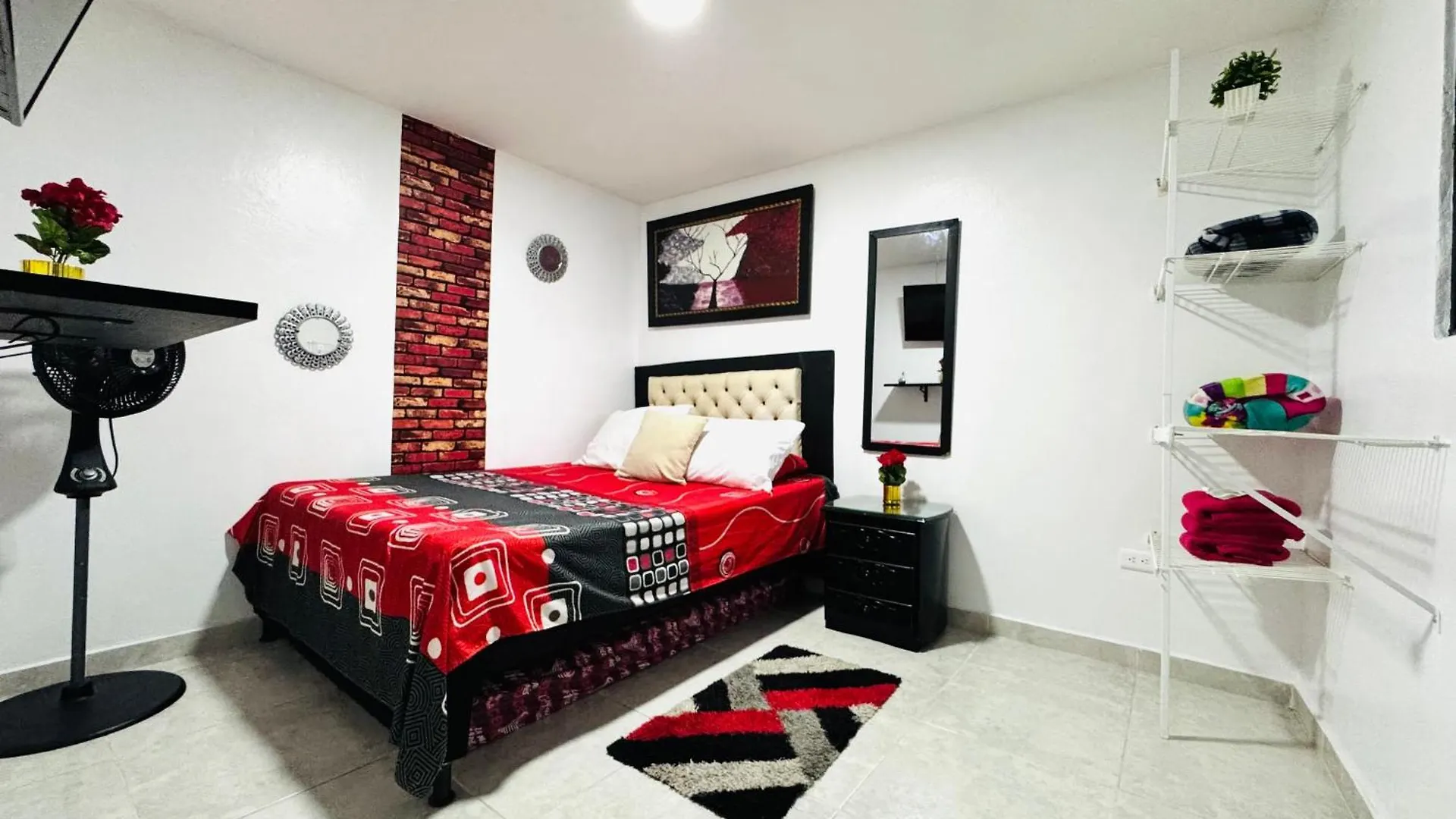 !Increible Terraza Panoramica, Wifi 100Mb, Cocina & Lavadora! Edificio Victory Medellin 아파트
