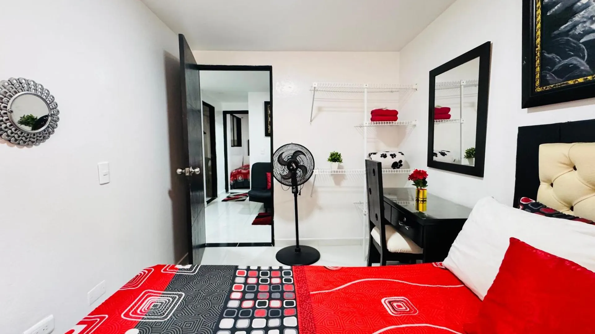 !Increible Terraza Panoramica, Wifi 100Mb, Cocina & Lavadora! Edificio Victory Medellin 아파트