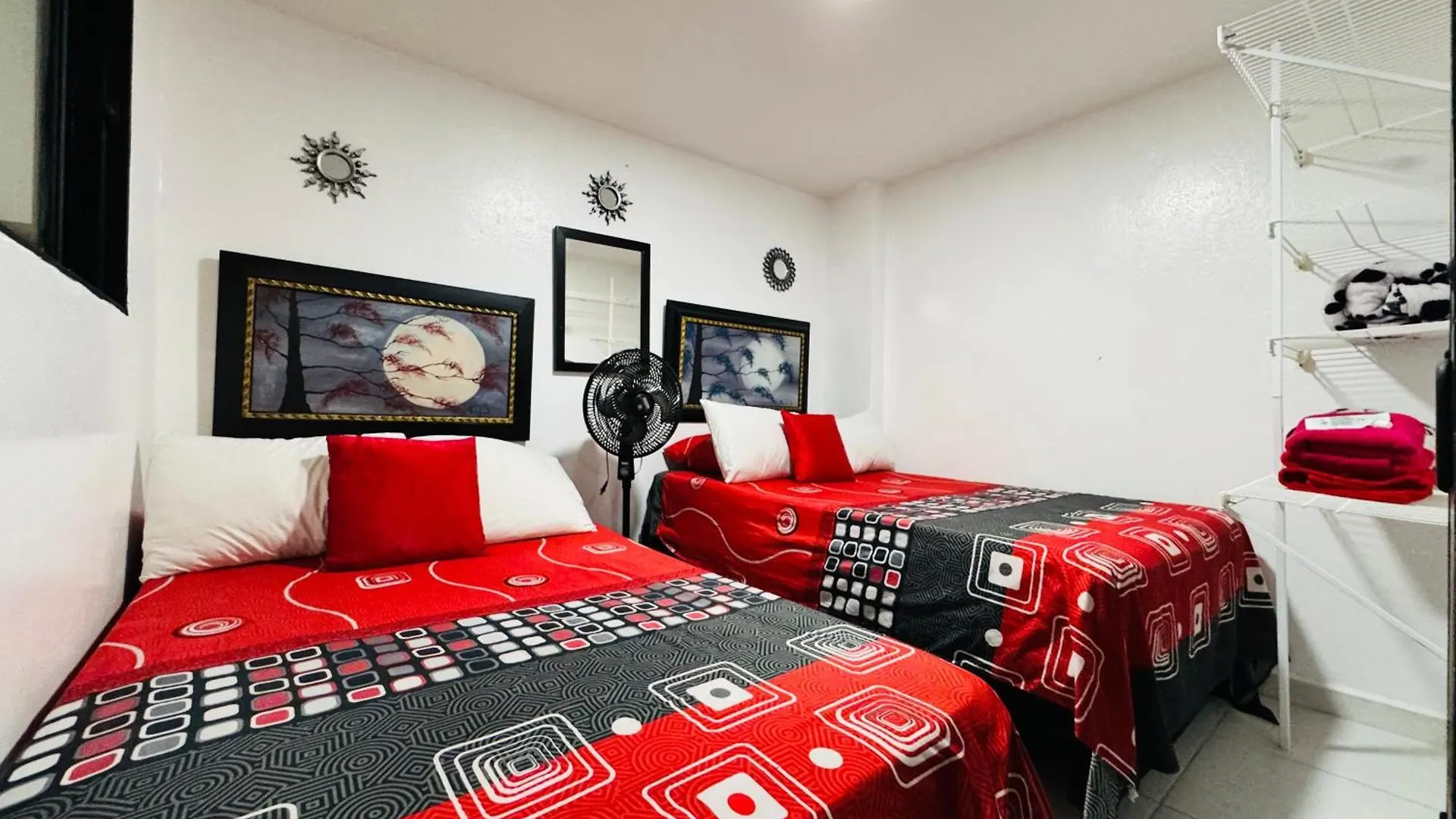 !Increible Terraza Panoramica, Wifi 100Mb, Cocina & Lavadora! Edificio Victory Medellin 아파트